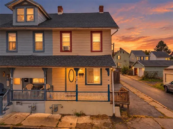 19 Railroad St, Catasauqua, PA 18032