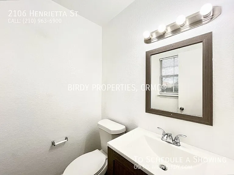 2106 Henrietta St — Photo 16