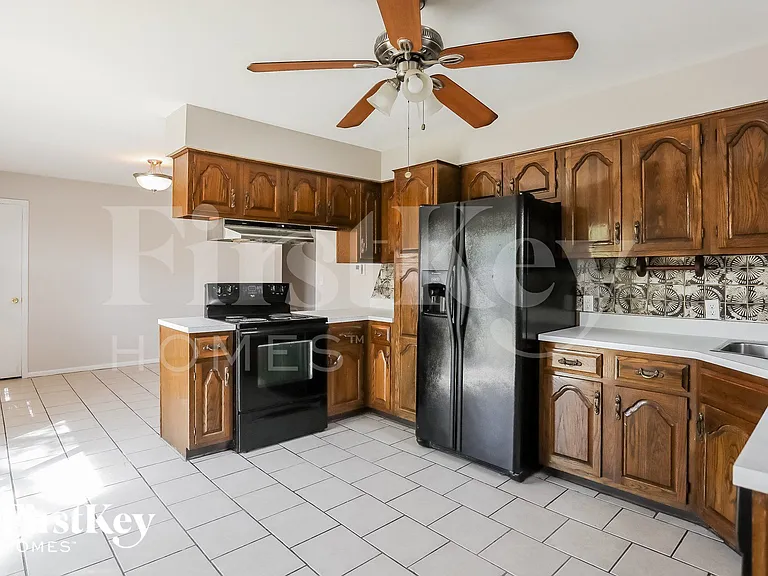 7712 Arlington Ave — Photo 6