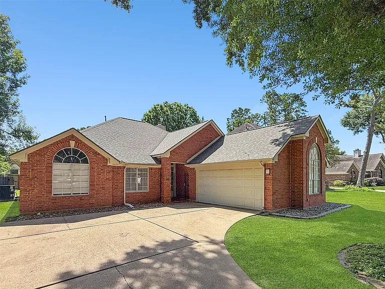 12414 Logan Mill Dr — Photo 2