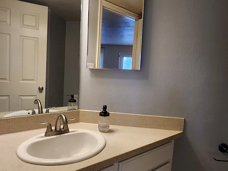 10483 S Sage Creek Rd — Photo 9