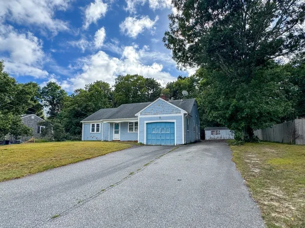 57 Taft Rd, West Yarmouth, MA 02673