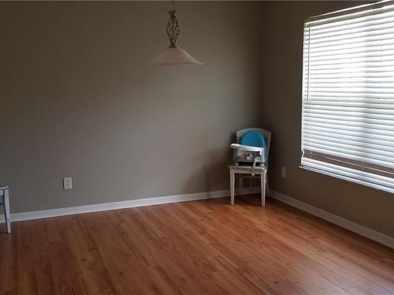 2nd image of 13718 Colina Ct