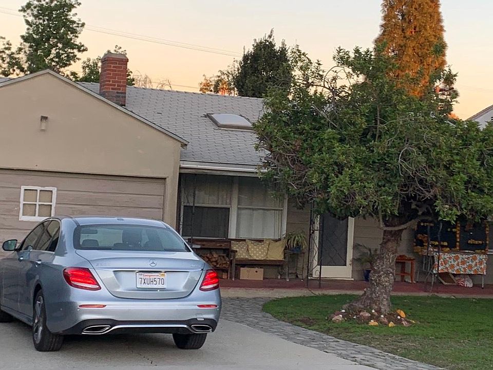 1st image of 3234 Veteran Ave