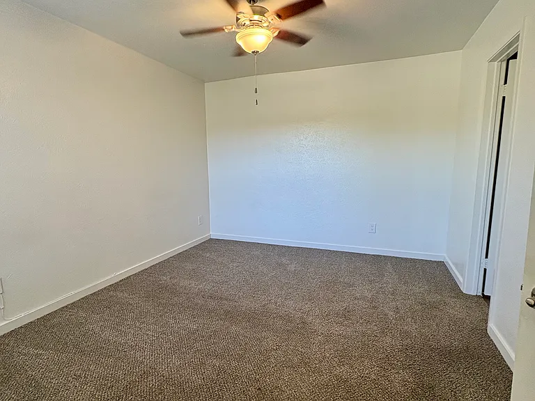Pleasant Creek Apartments — Photo 38