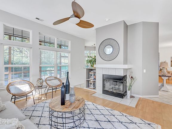 5th image of 3904 E Scots Place