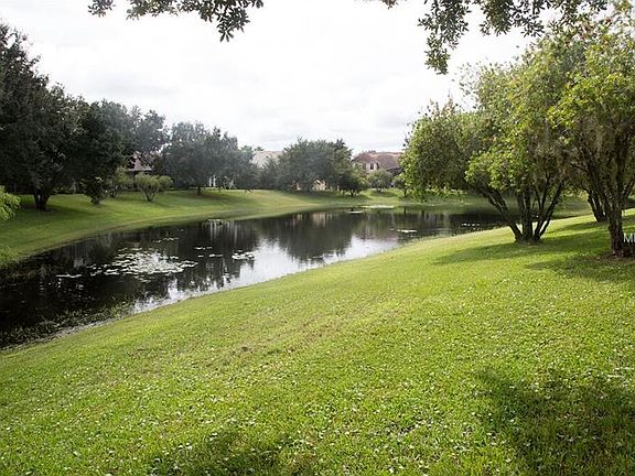 3rd image of 8937 Heritage Bay Cir