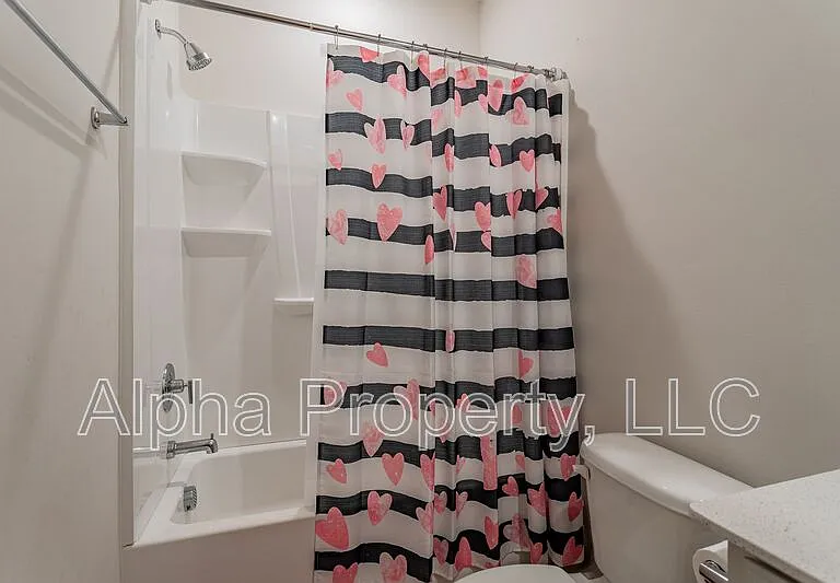 203 Pewter Cir — Photo 10