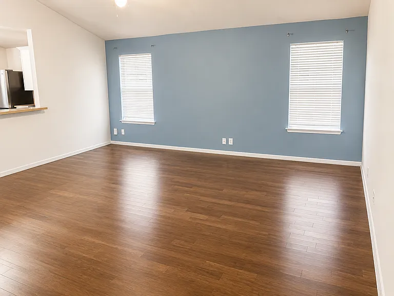 1006 Magnolia Smt — Photo 8