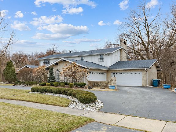 2nd image of 1135 E 173rd Pl