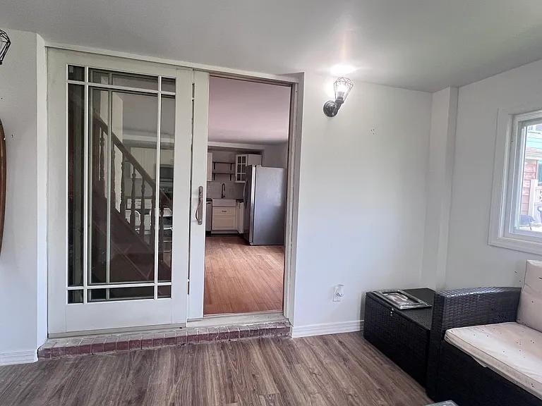 407 Allen Ave — Photo 3