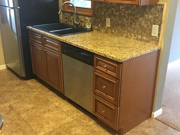 New in 2014 Refrigerator, dishwasher, granite, cabinets