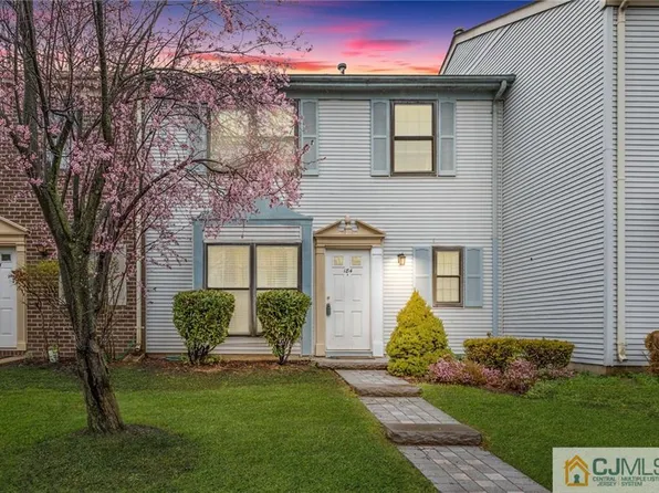 184 Hampshire Ct #2184, Piscataway, NJ 08854