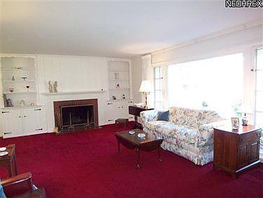 3rd image of 80 N Strawberry Ln