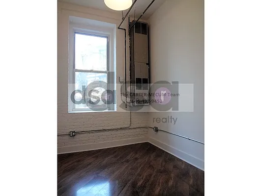 Rented by DSA Realty | media 21