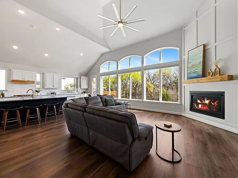 4602 Lorion Dr — Photo 17