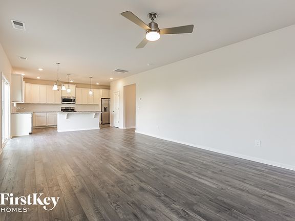 4th image of 115 Wild Lily Dr