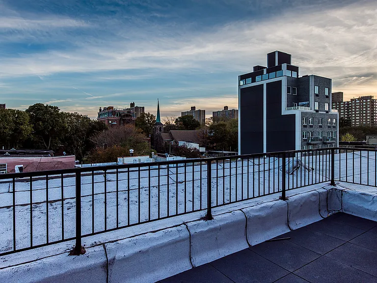 595 Myrtle Ave #2C — Photo 14