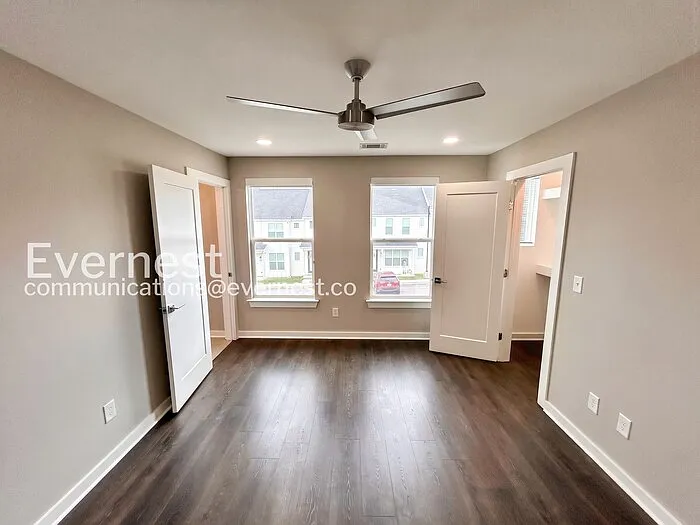 302 Jeffries Way — Photo 12