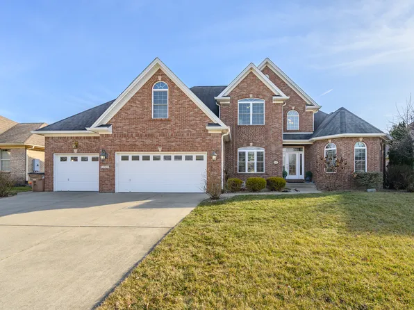 3763 Creekside Ct, Columbus, IN 47203