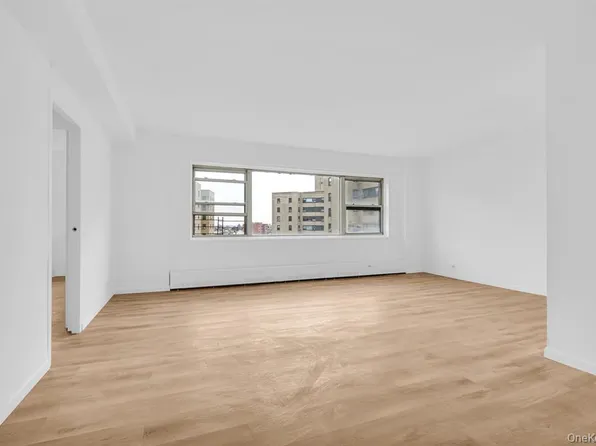 3 Fordham Hill Oval image 8 of 29