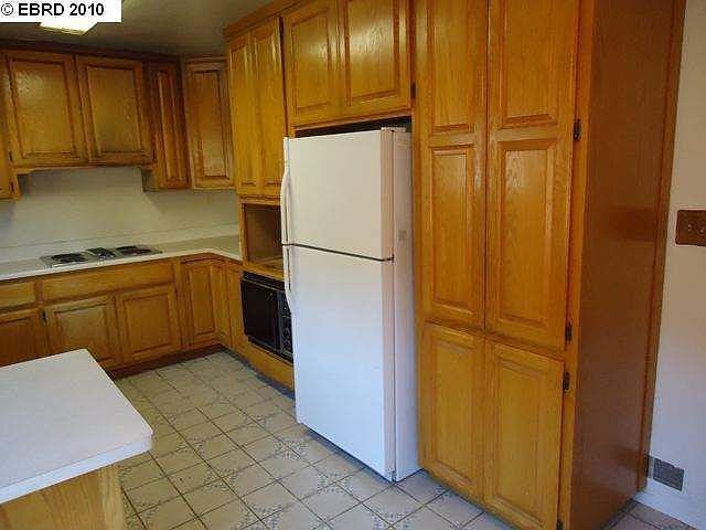 2nd image of 3031 Arizona St