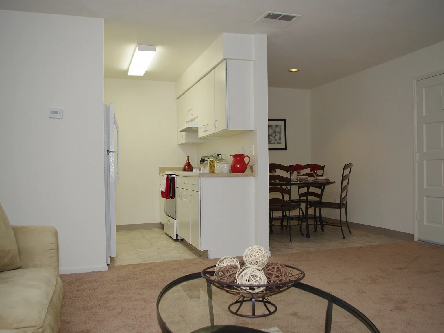 Pine Meadows Apartments — Photo 3