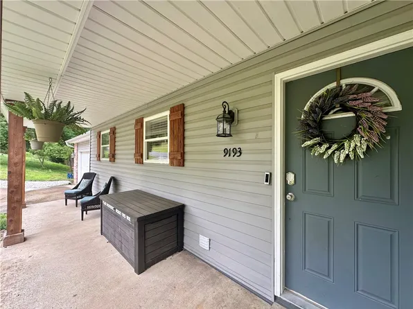 9193 Grimes Dr, Rogers, AR 72756