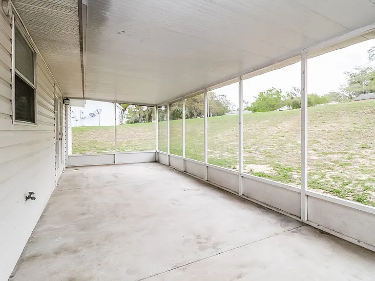 301 Morningview Dr — Photo 9
