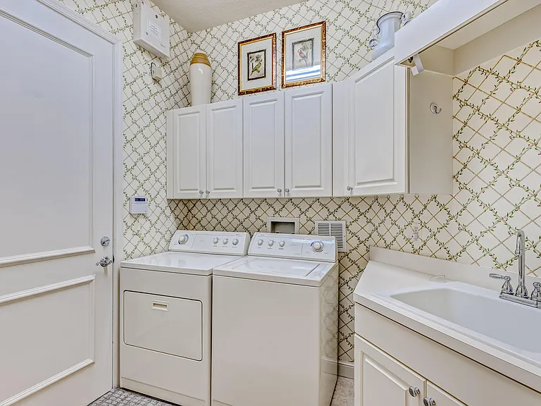 11558 Villa Vasari Dr — Photo 42