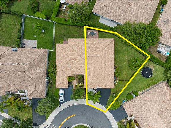 2nd image of 1625 Orion Ln