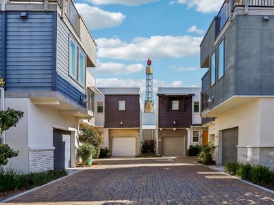 405 Crate Ave, Sacramento, CA, 95818