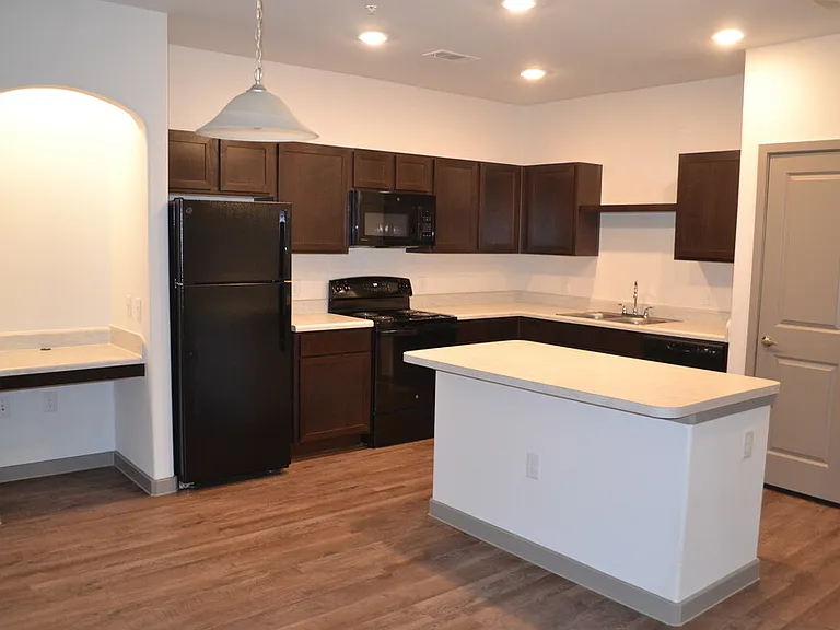Majestic Ranch Apartment Homes — Photo 4