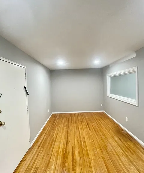 541 Walnut St #B-3 — Photo 1