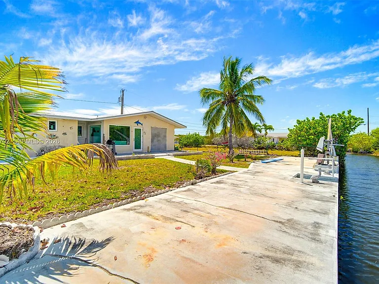 30361 Hardin Rd — Photo 35