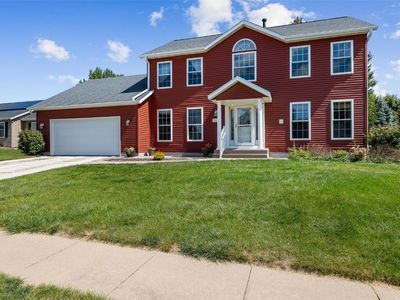 1905 Charleston Dr, Marion, IA, 52302