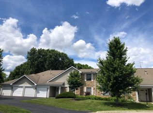 214 Scarsdale Ct Unit D1, Schaumburg, IL 60193