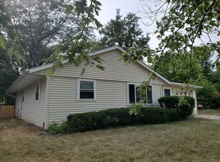 970 Osage Ct, Carpentersville, IL 60110