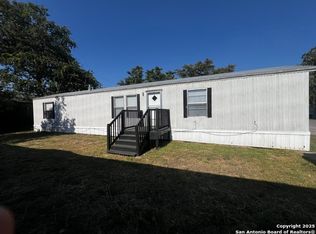 503 Uhland Rd TRAILER 11, San Marcos, TX 78666
