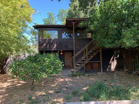 5th image of 8479 Grape Ave