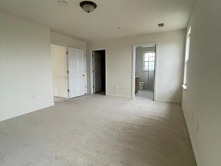 3208 Stanford St — Photo 12