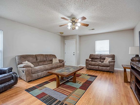 2nd image of 145 Wigmore Ln