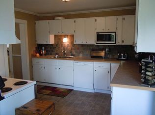 39910 N Spotted Rd, Clayton, WA 99110