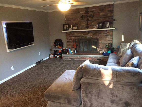 3rd image of 9011 W Red Bud Ln