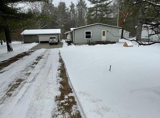 5855 E Esmond Rd, Hale, MI 48739