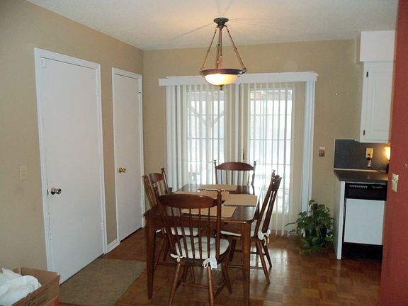 4th image of 2553 S 126th Ave E