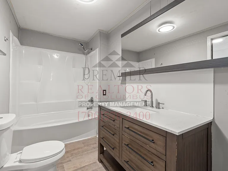 108 Comer St — Photo 6