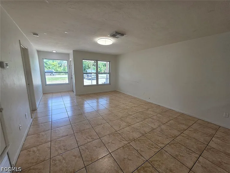 219 Beth Stacey Blvd — Photo 3