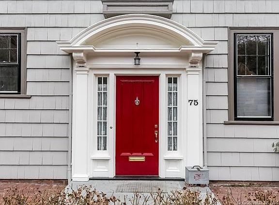 Front entrance of 75 Autumn St