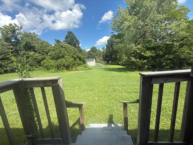 1309 Ardmore Dr — Photo 7